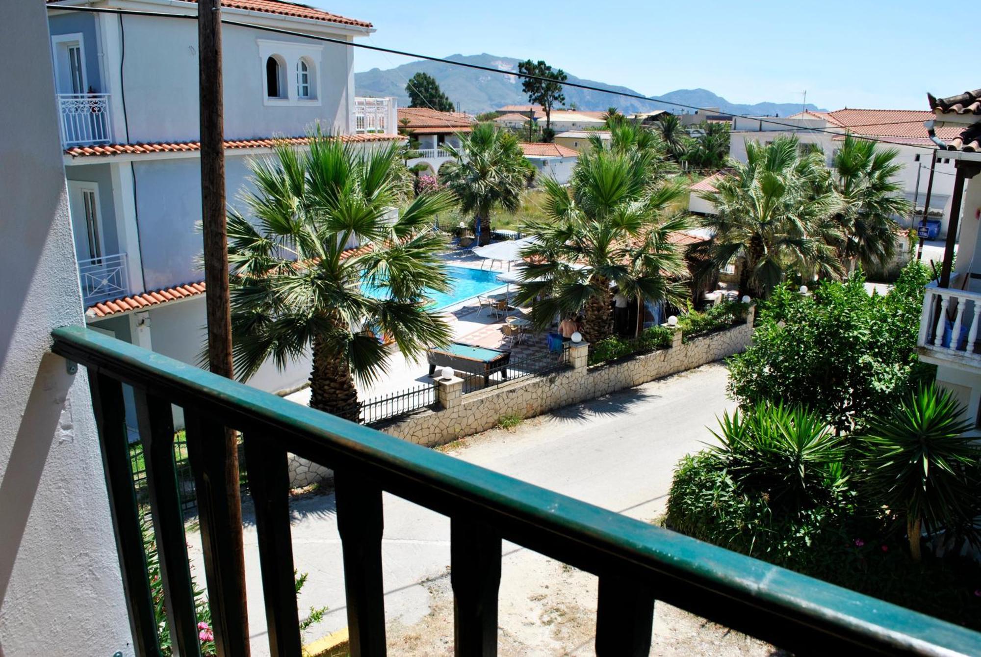 Phoenix Laganas