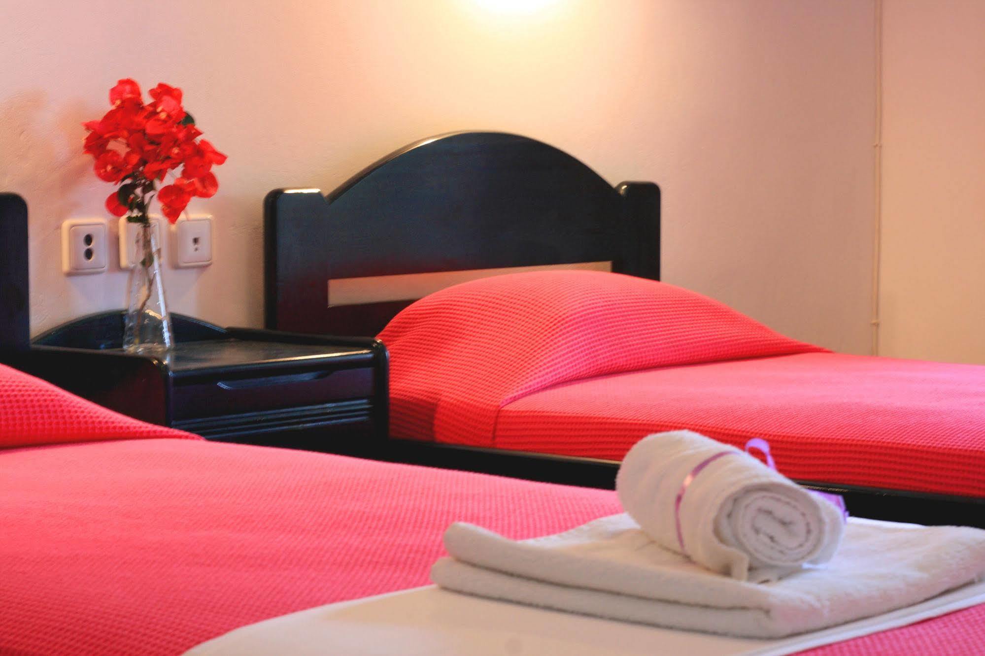 Phoenix Aparthotel 2*